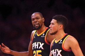 kaiyun-杜兰特赛事官方发布出色防守新规，曼联争议不断！的简单介绍-kaiyun